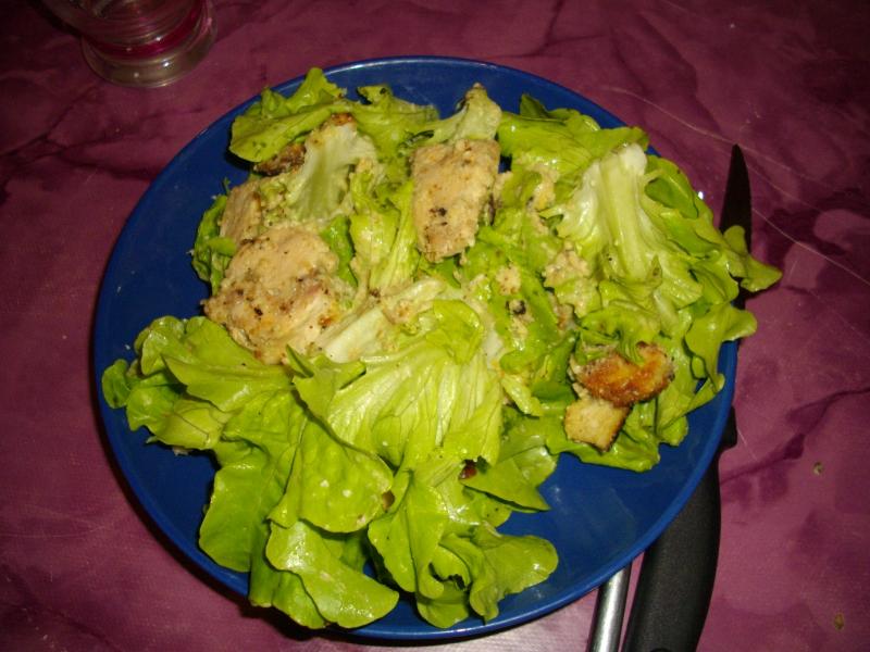 Salade Csar au Poulet et Anchois