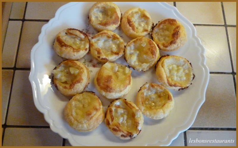 Tartelettes aux Poires et Roquefort